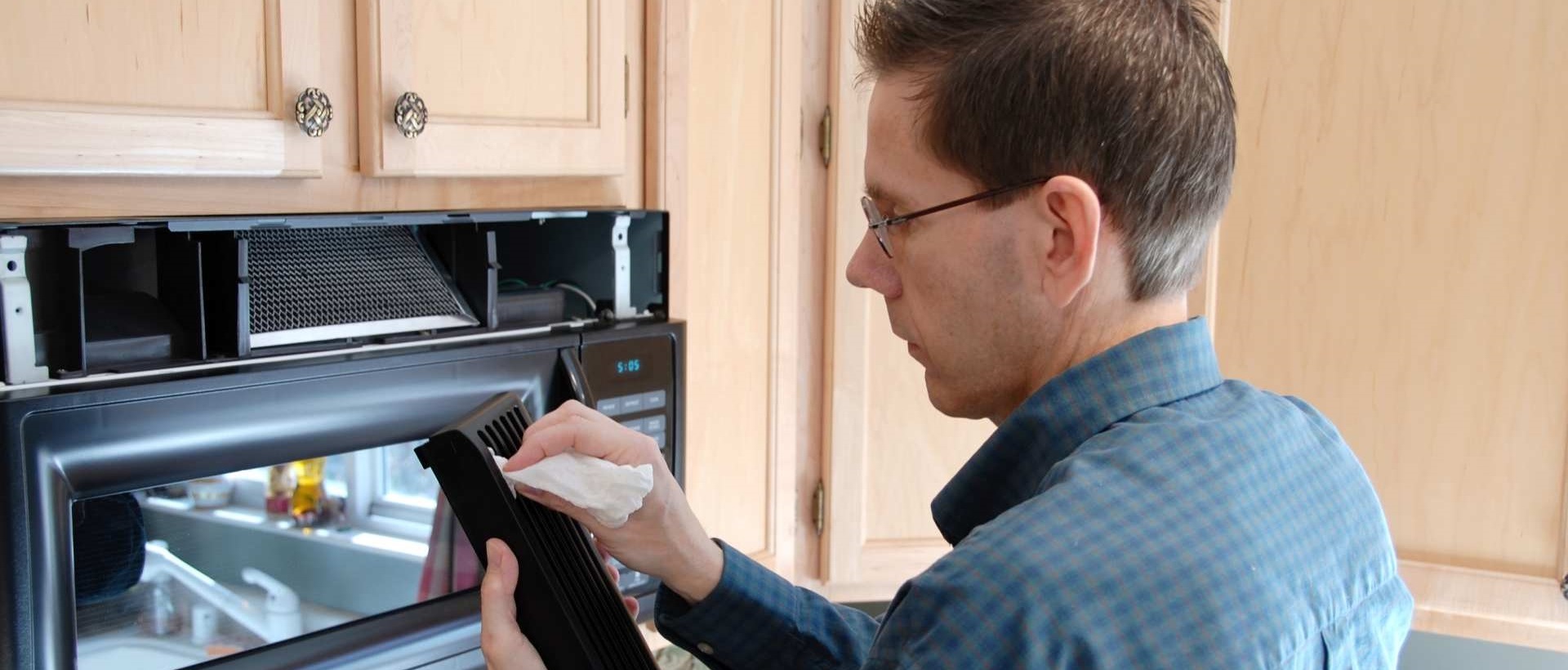 Kitchen fitters DA10